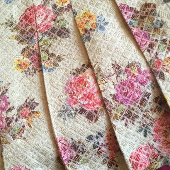 OILILY pleated wrap style floral skirt - Picture 3 of 6